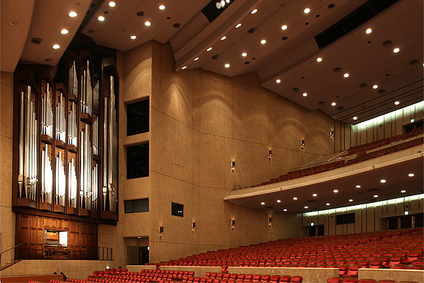 新宿 文化 センター 大 ホール