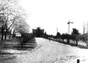 「淀橋浄水場入口」　 大正13年（1924）頃